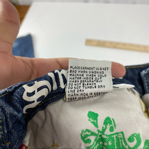 Coogi Women's 7/8 Jeans Embroidered Colorful Straight Leg SEE ALL PICS. - Picture 9 of 9